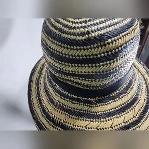 Karen Kane  Black straw hat with contrast trim.OS. Karen Kane | Accessories | Karen Kane Nwot Black And Tan  main image 3